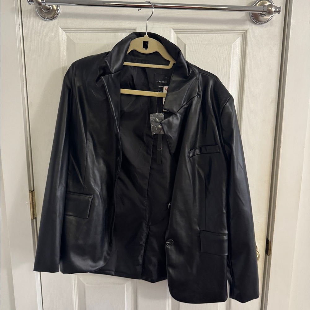 Love Tree Black Blazer Jacket